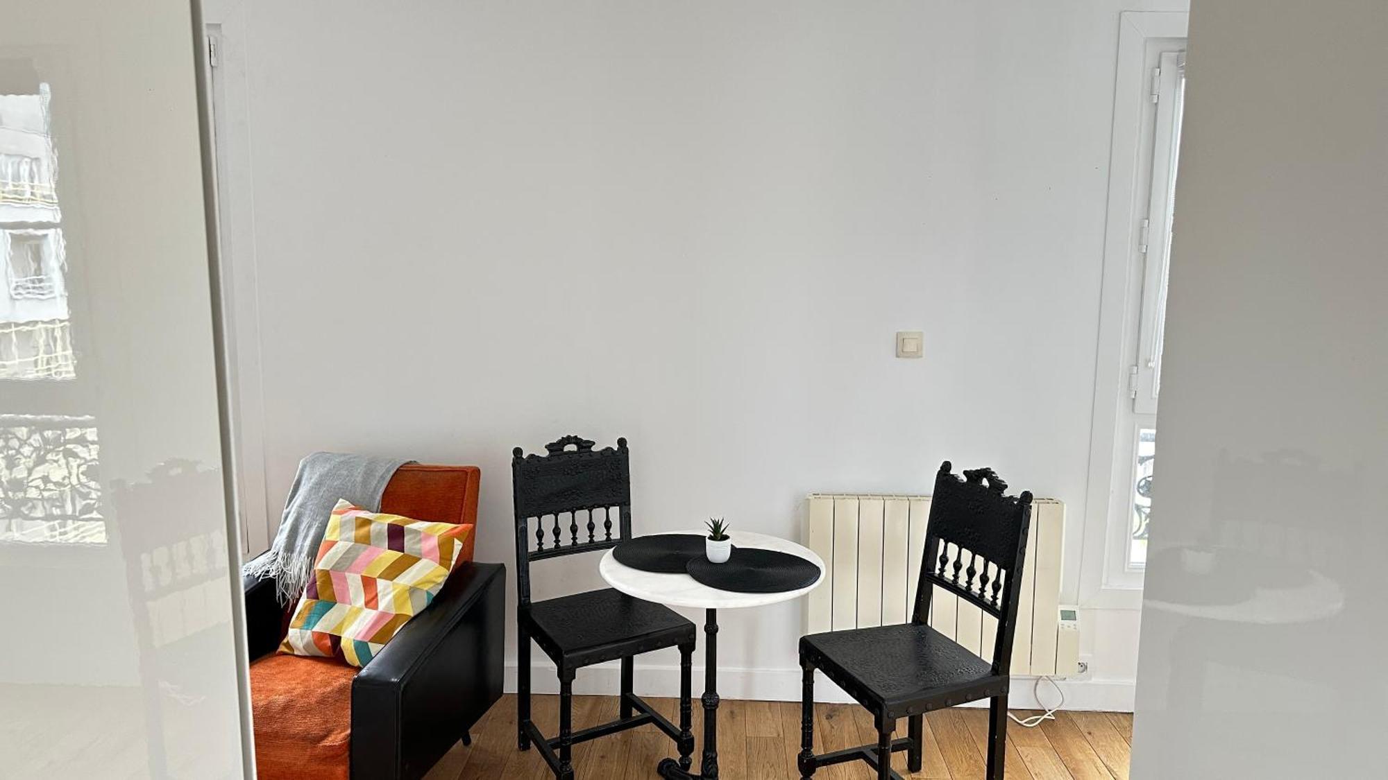 Charmant Studio Au Coeur Du 18E Appartement Parijs Buitenkant foto