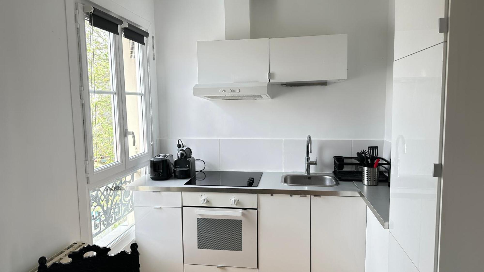 Charmant Studio Au Coeur Du 18E Appartement Parijs Buitenkant foto