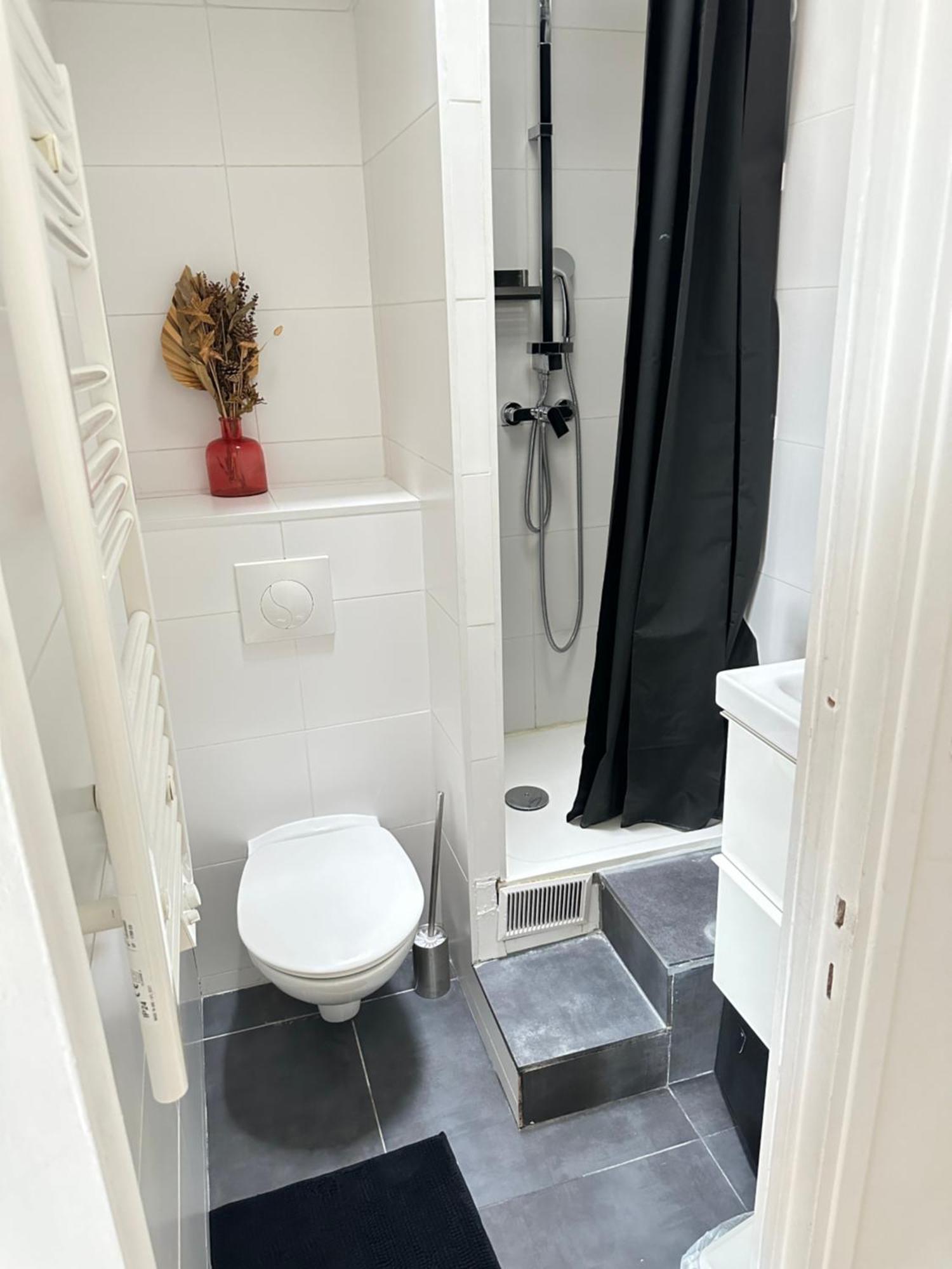 Charmant Studio Au Coeur Du 18E Appartement Parijs Buitenkant foto